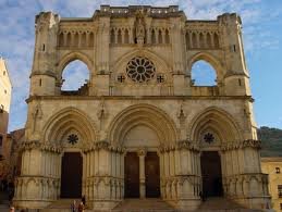 cuenca_kirche
