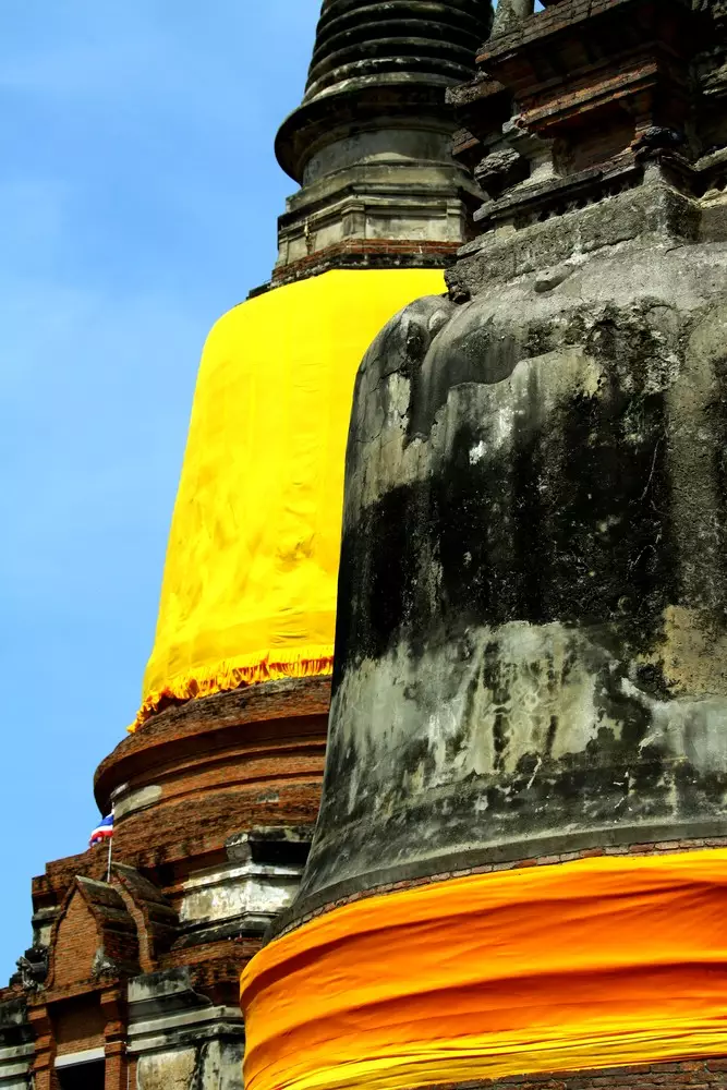 shutterstock_ayutthaya2-116242516