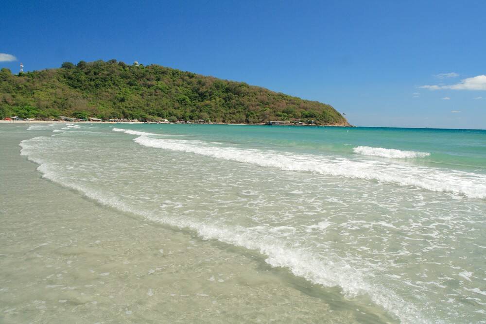 shutterstock_rayong-beach-2-101169979