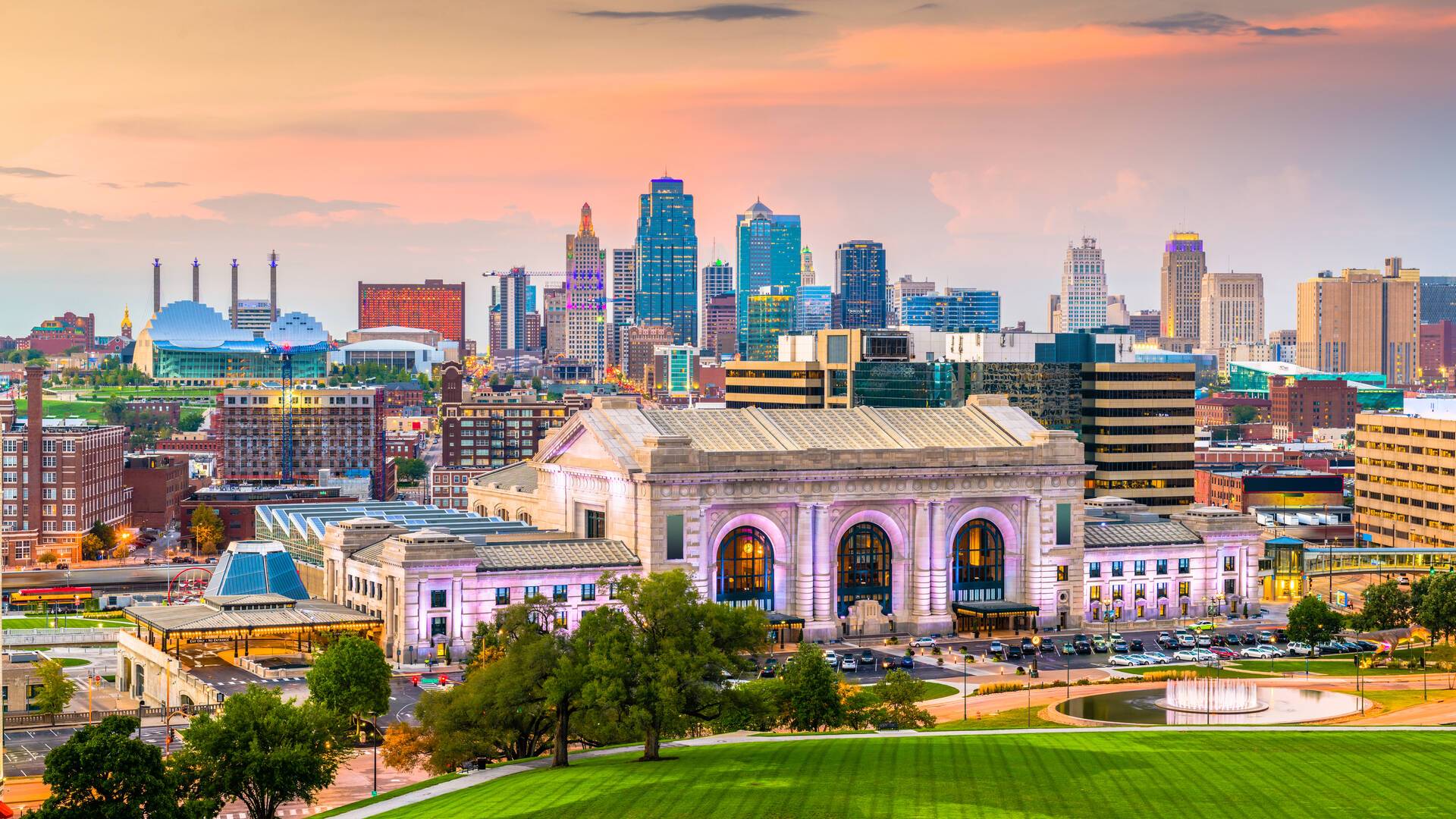 Kansas City Reisen und Billigflug – USA – Hotels und Flug nach Kansas City