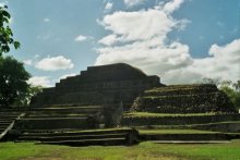 el_salvador_maya_piramide