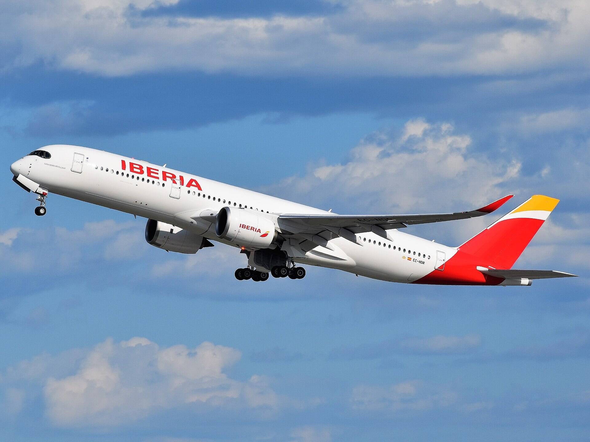 Günstige Flüge ✈️ Iberia (IB)