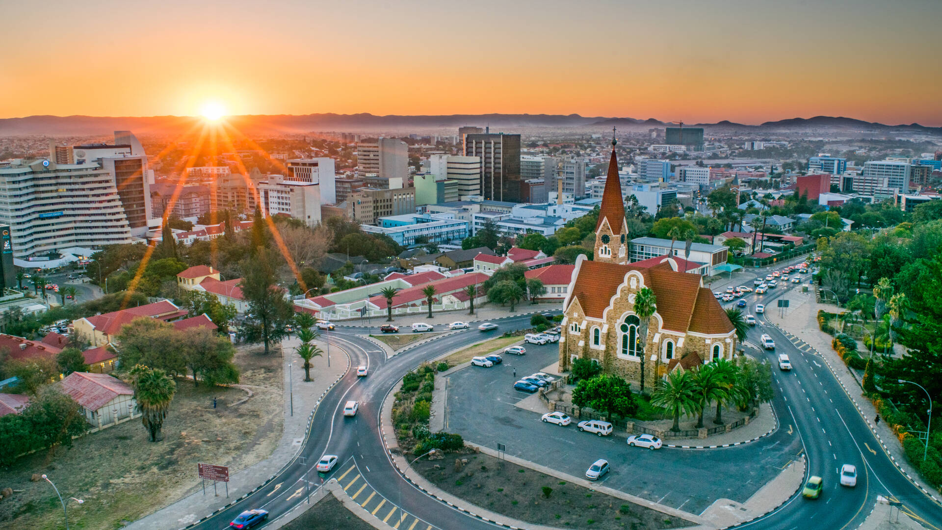 Windhoek Reisen und Billigflug - Namibia - Hotels und Flug nach Windhoek