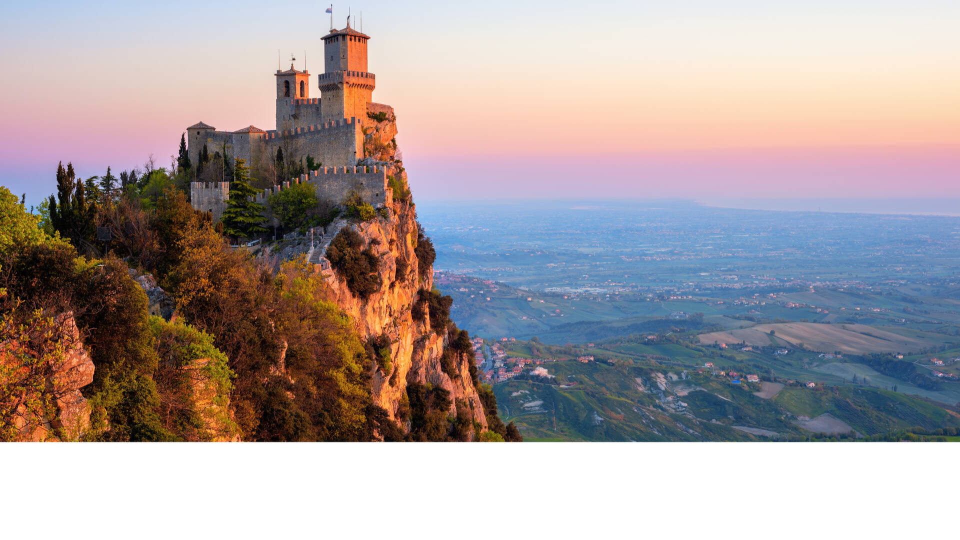 San Marino Reisen und Billigflug - Hotels und Flug nach San Marino