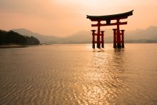 japan_hiroshima_miyajima_tor