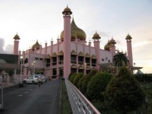 malaysia_kuchung_borneo