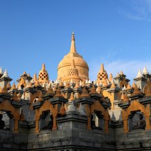 roi_et_sandsein_pagode